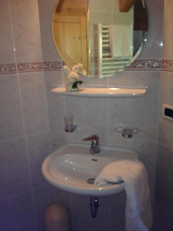Agritur Bolser San Vigilio Di Marebbe Room photo